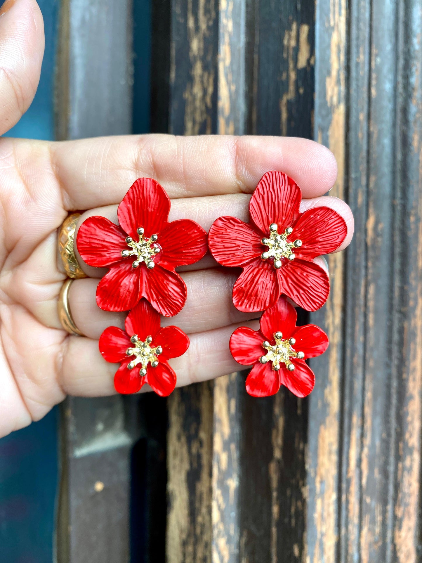 Beachy Flower Earrings