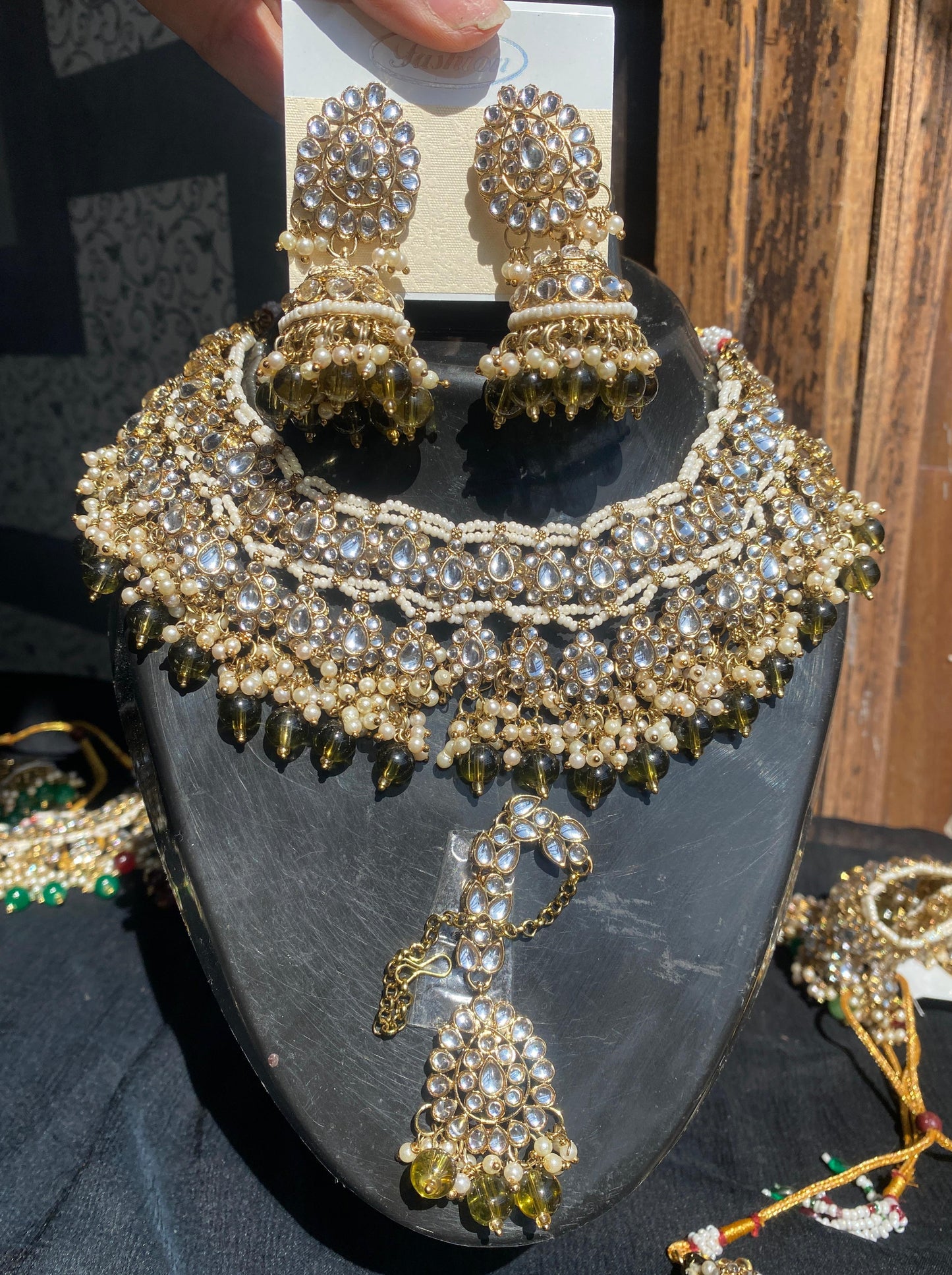 Original Kundan Necklace Set With Tikka