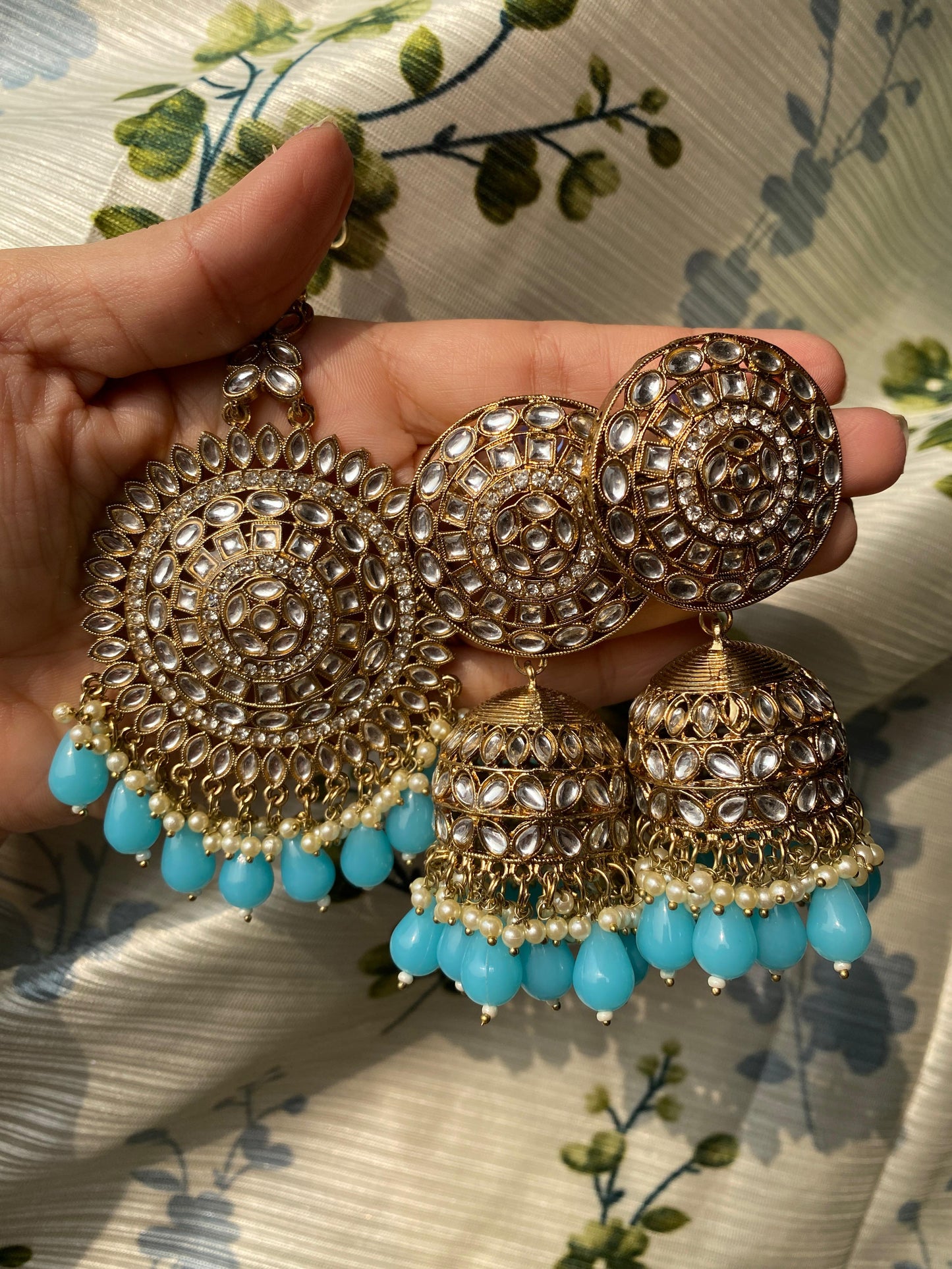 Punjabi Jhumka And Mangtika Set