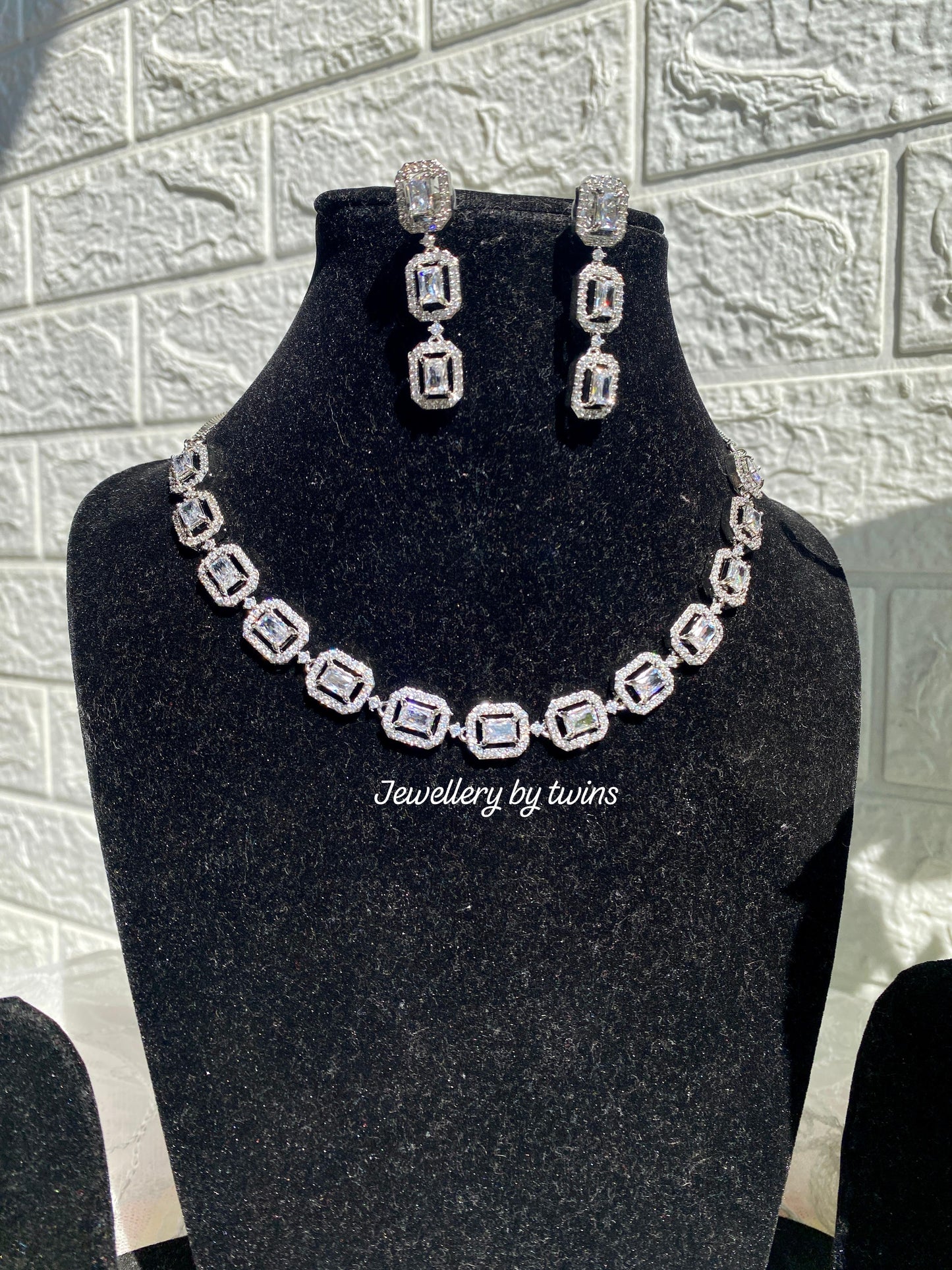 Solitaire Stone American Diamond Necklace Set