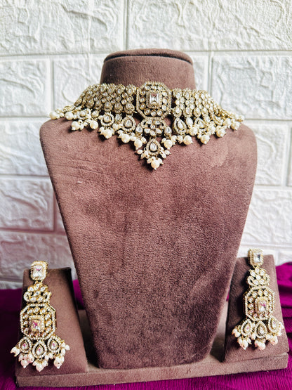 JBT Aashna Necklace Set