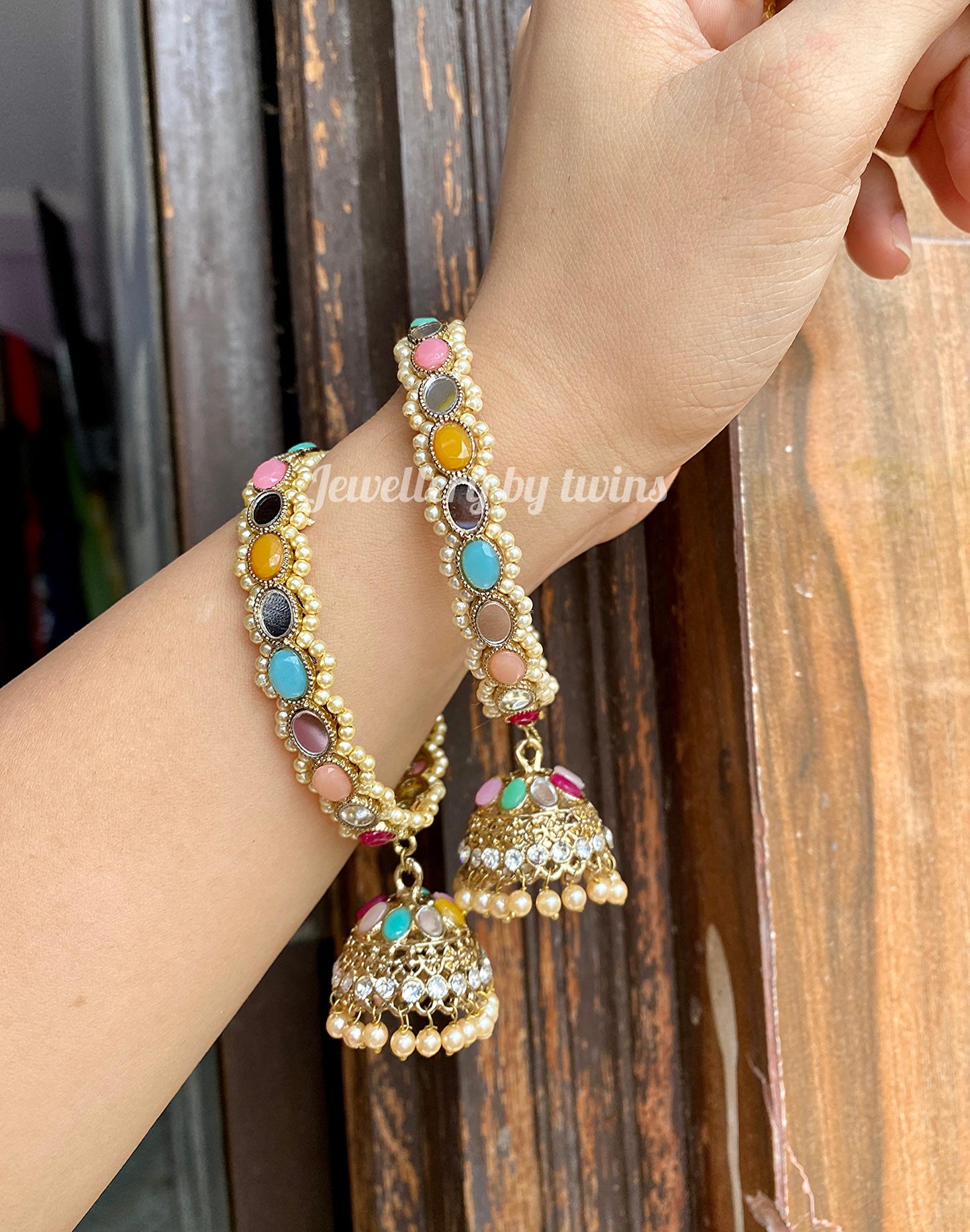 Single Jhumka Polki And Mirror Bangles (set of 2)