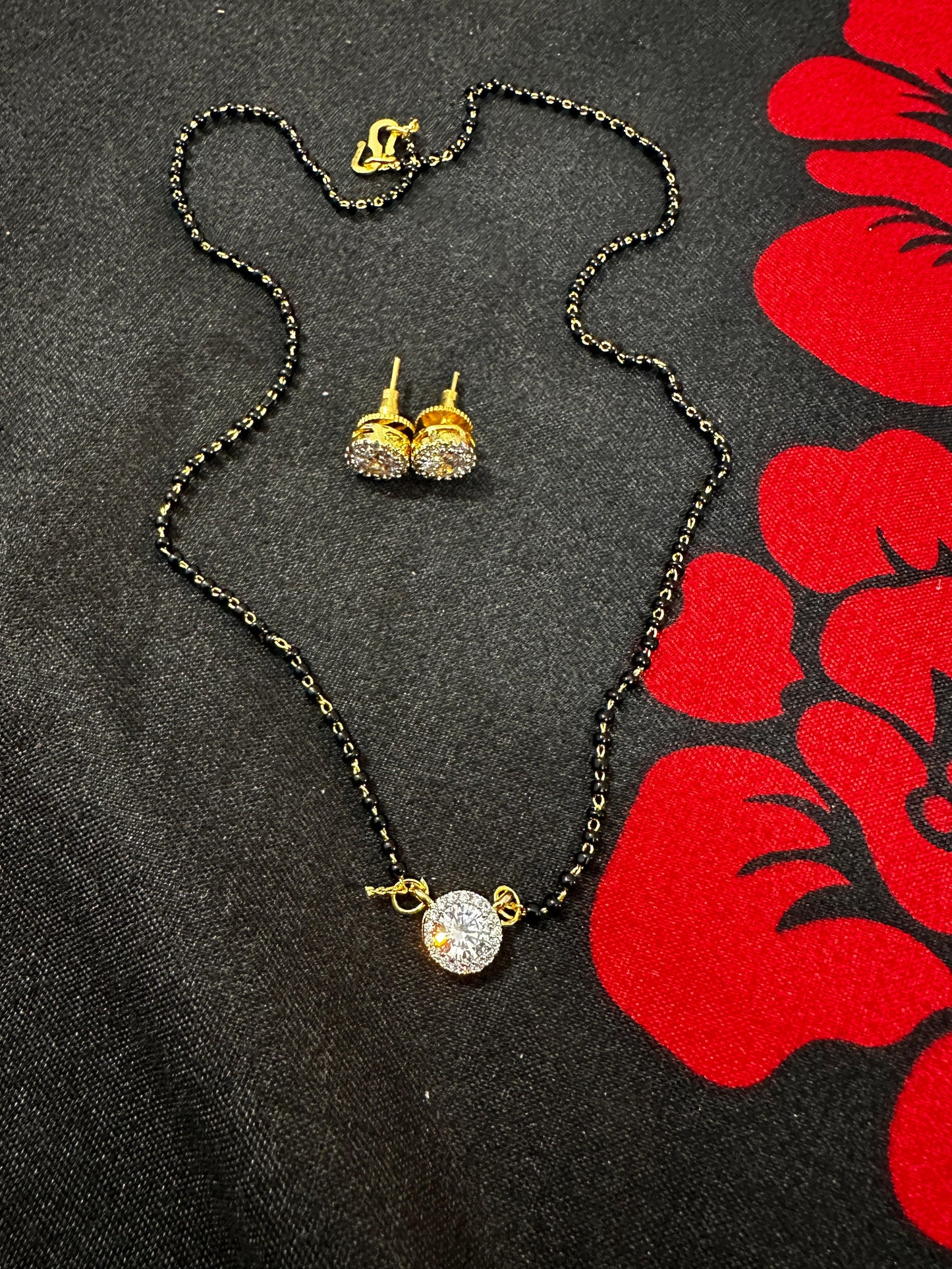 Solitaire mangalsutra with earrings