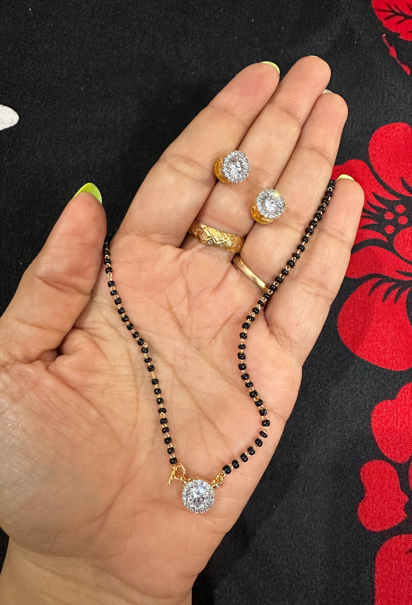 Solitaire mangalsutra with earrings