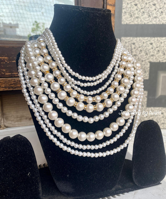 Designer pearl necklace