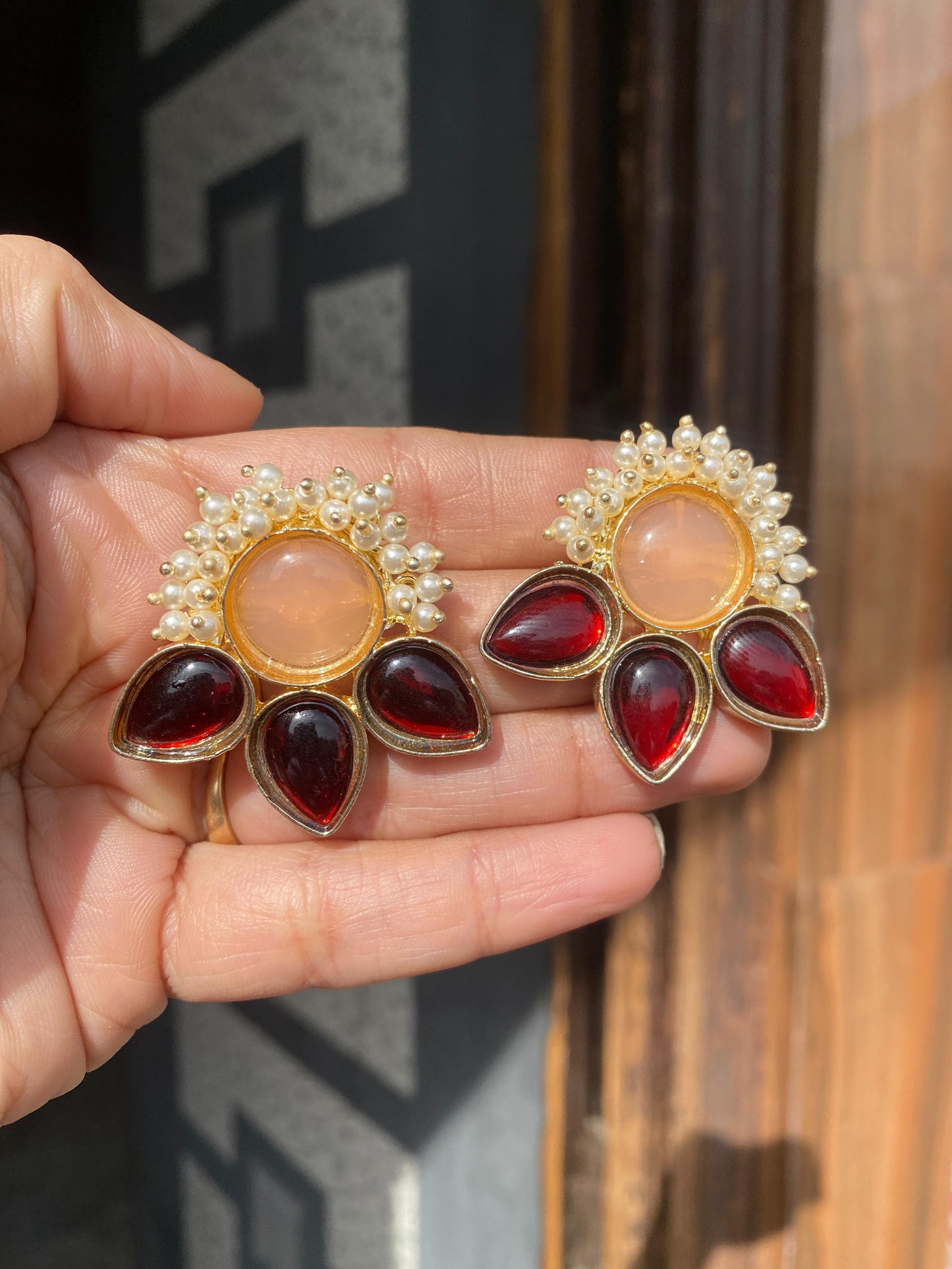 Stone Pearls Studs