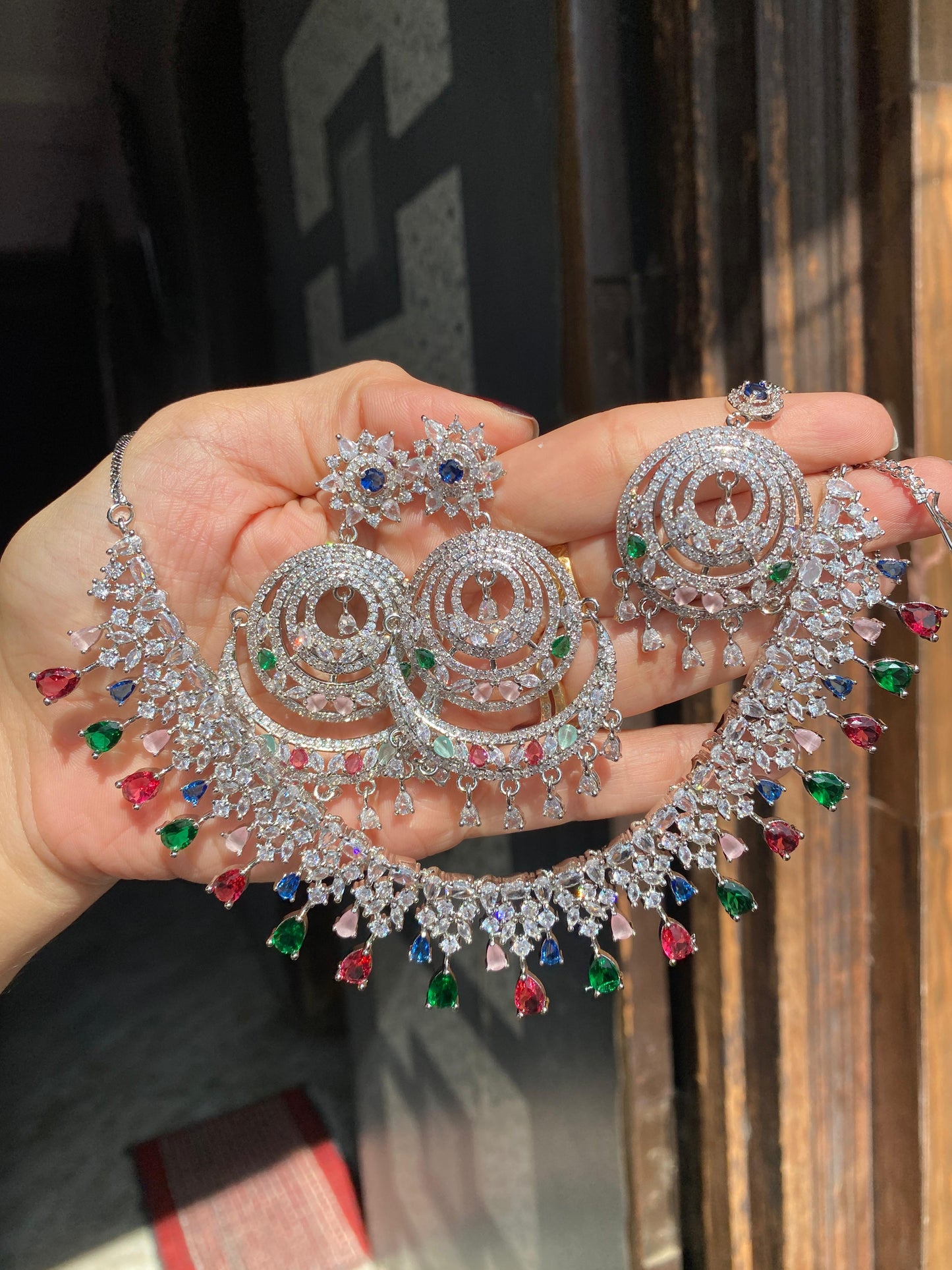 Kainaat necklace