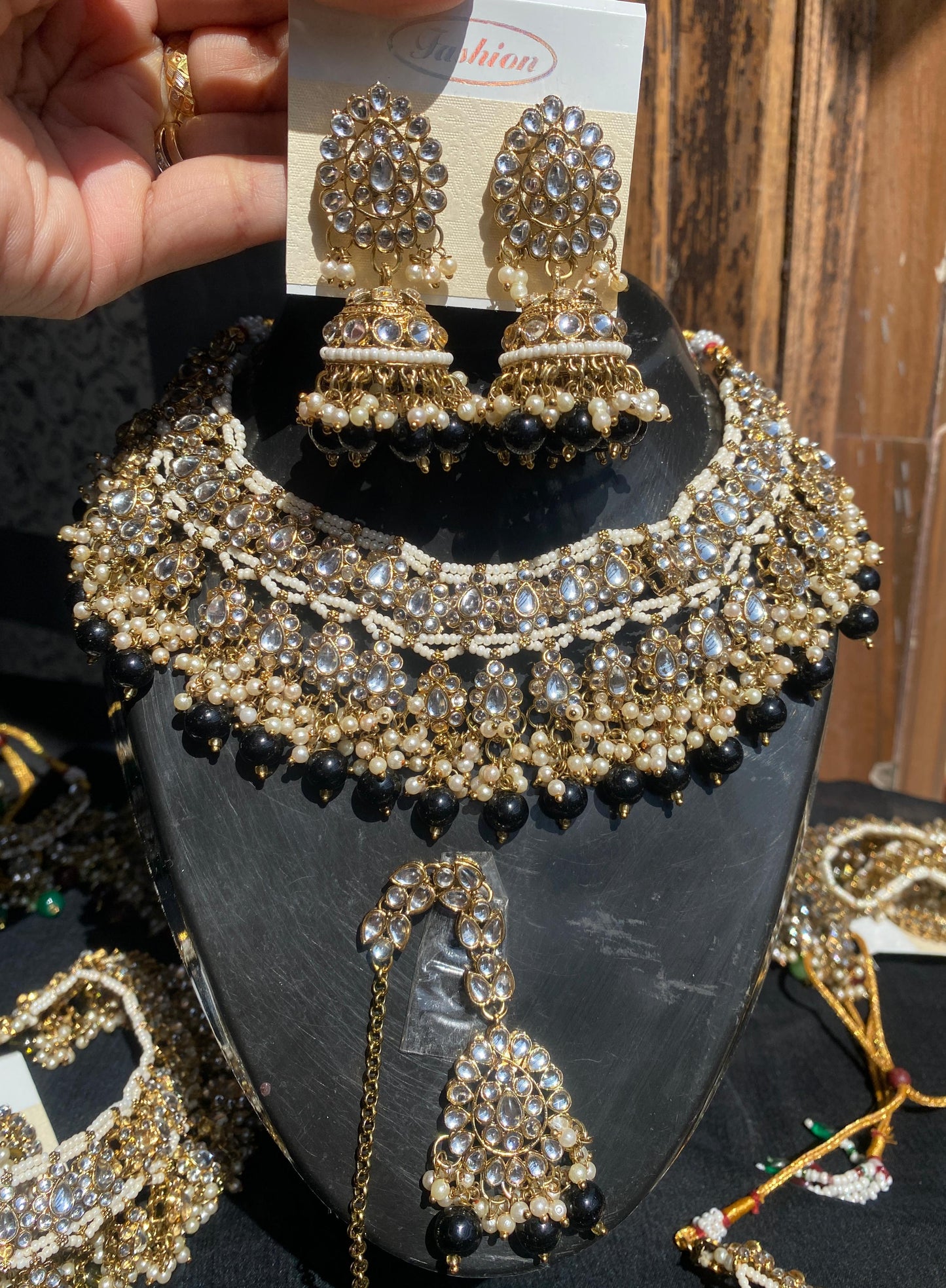 Original Kundan Necklace Set With Tikka