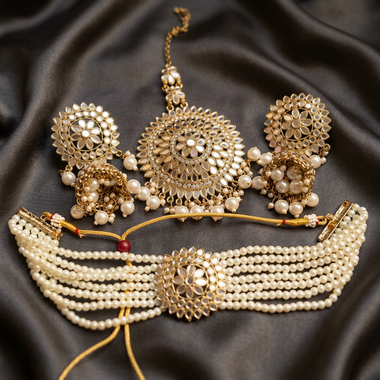 Punjabi Pearl Choker Set With Tikka