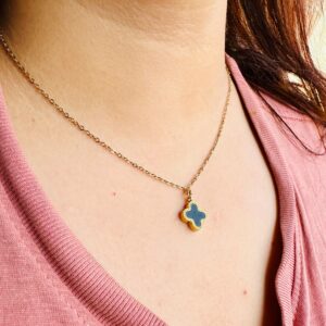 JBT Reversible anti tarnish clover necklace